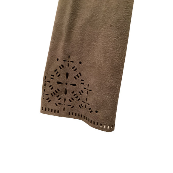 MAX STUDIO FAUX SUEDE LASER CUT FRINGE DRESS M NWOT - Picture 3 of 8